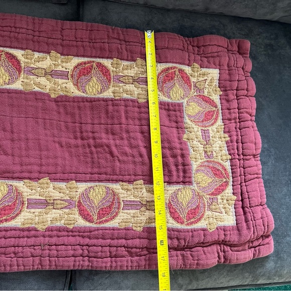 SOLD Set of Vintage Pillow Shams - Picture 5 of 6